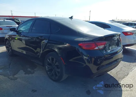 2016 Chrysler 200 S z USA, uszkodzony, nr VIN 1C3CCCBB3GN189863